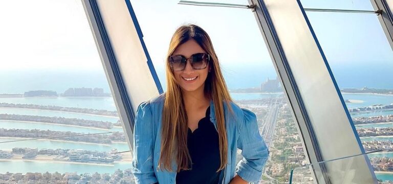Empowering Beauty and Style: Pooja Biswas – Dubai Influencer, MUA, and Model